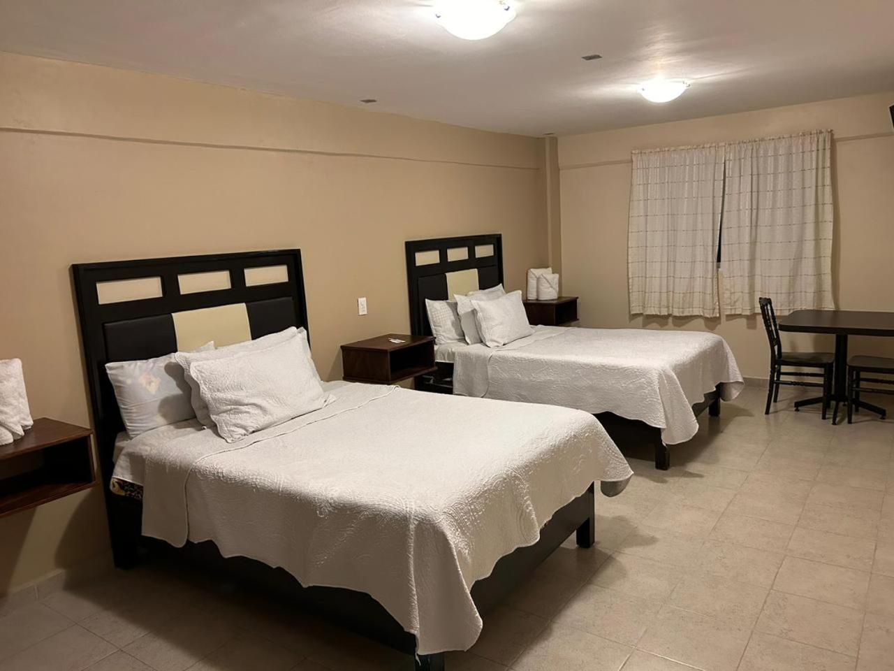 Hotel Gold Ел Оро де Идалго Екстериор снимка