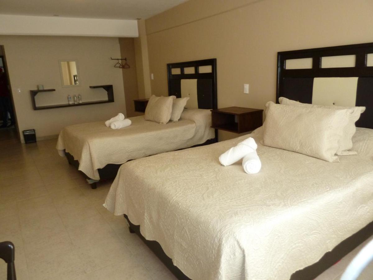 Hotel Gold Ел Оро де Идалго Екстериор снимка